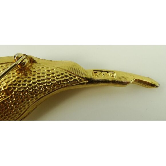 Boucher Signed Designer Brooch Vintage Goldtone Leaf Swirl - Picture 6 of 7